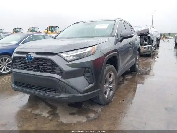 JTMRWRFVXPD178305 2023 TOYOTA RAV 4 - Image 2