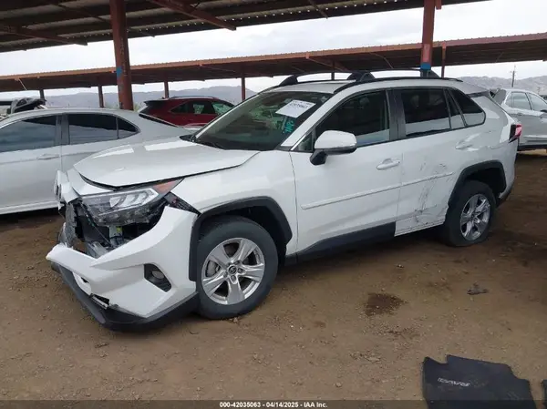 JTMW1RFV0KD026561 2019 TOYOTA RAV 4 - Image 2
