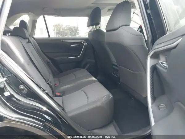 JTMW1RFV0KD513744 2019 TOYOTA RAV 4 - Image 8