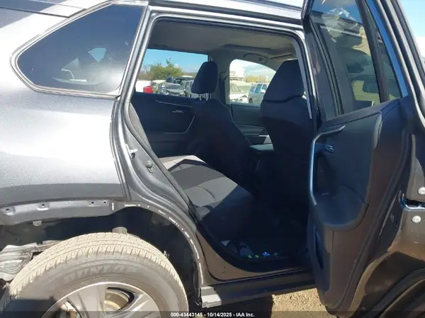 2024 TOYOTA RAV 4 auction photo 8