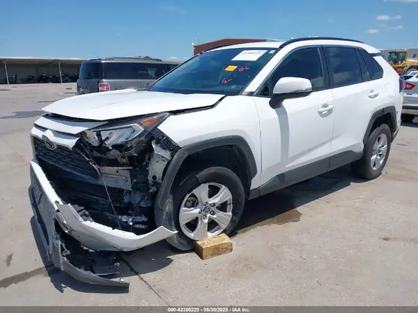 JTMW1RFV3KD032368 2019 TOYOTA RAV 4 - Image 2