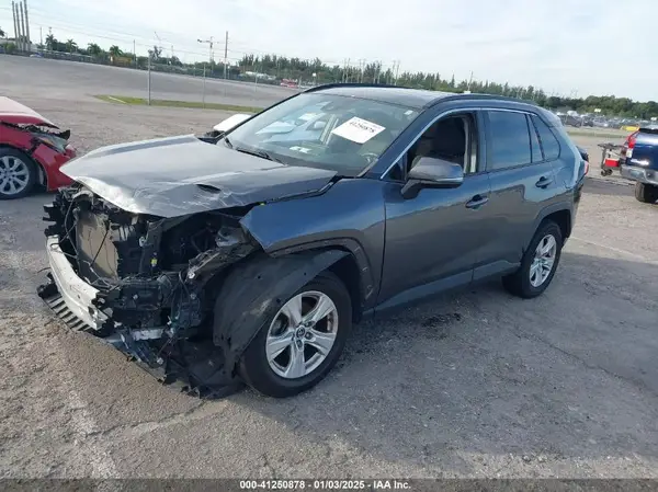 JTMW1RFV3KD508232 2019 TOYOTA RAV 4 - Image 2