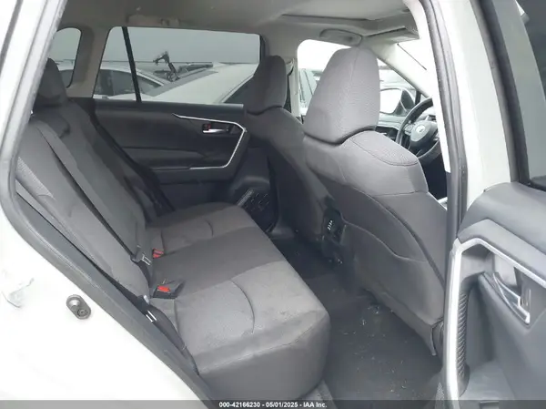 JTMW1RFV4KD508787 2019 TOYOTA RAV 4 - Image 8