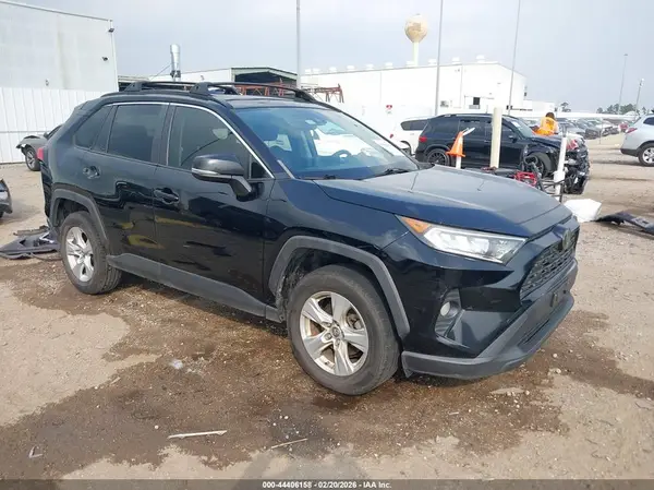 JTMW1RFV8KD015839 2019 TOYOTA RAV 4