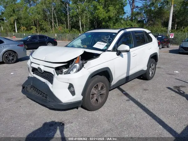 JTMW1RFV8KD502118 2019 TOYOTA RAV 4 - Image 2