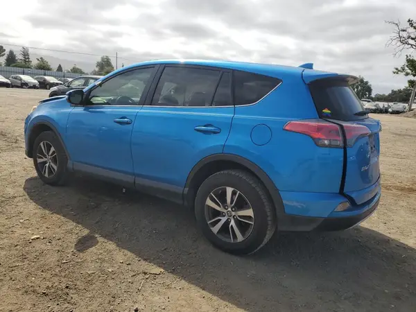 JTMWFREV0HD106647 2017 TOYOTA RAV 4 - Image 2