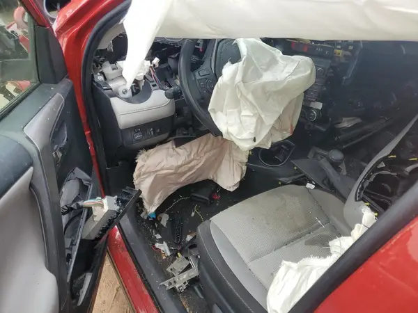 JTMWFREV0HJ122011 2017 TOYOTA RAV 4 - Image 8