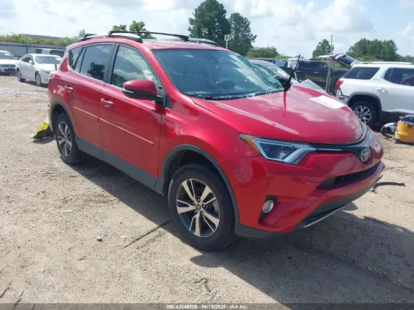 JTMWFREV0HJ131002 2017 TOYOTA RAV 4 - Image 1