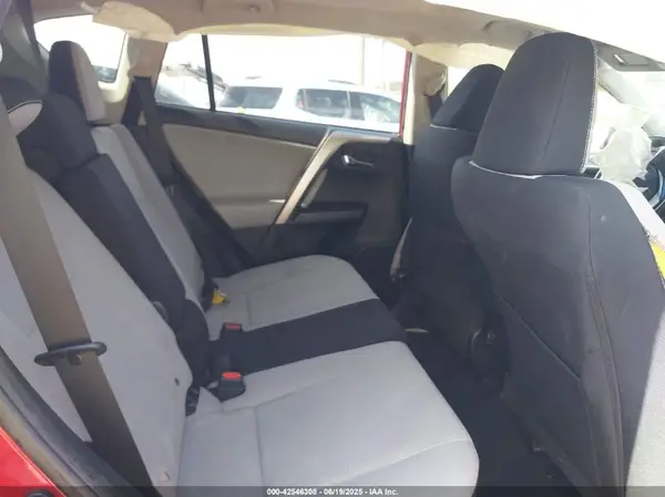 JTMWFREV0HJ131002 2017 TOYOTA RAV 4 - Image 8