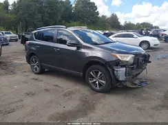 JTMWFREV0HJ134921 2017 TOYOTA RAV 4