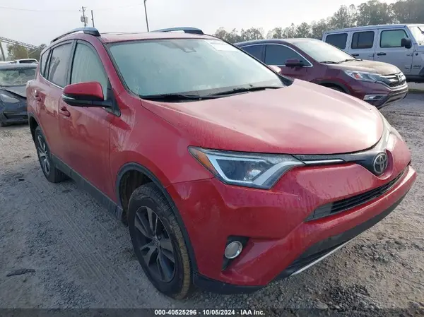 JTMWFREV0HJ141576 2017 TOYOTA RAV 4 - Image 1