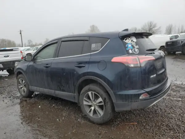 JTMWFREV0HJ718137 2017 TOYOTA RAV 4 - Image 2