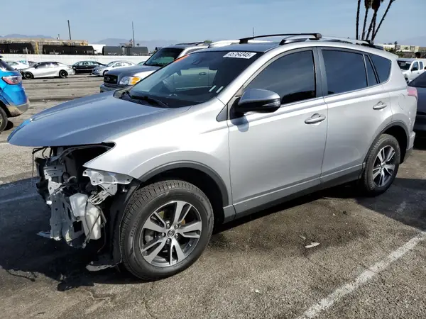 JTMWFREV0JD119632 2018 TOYOTA RAV 4 - Image 1