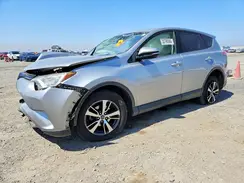 JTMWFREV0JJ164863 2018 TOYOTA RAV 4