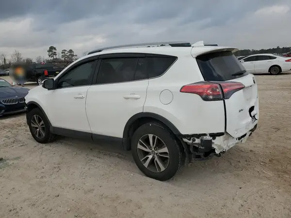 JTMWFREV0JJ178780 2018 TOYOTA RAV 4 - Image 2