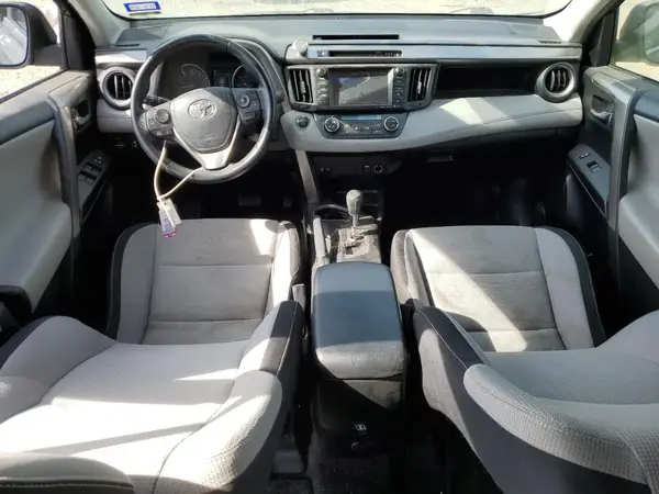JTMWFREV0JJ178813 2018 TOYOTA RAV 4 - Image 8