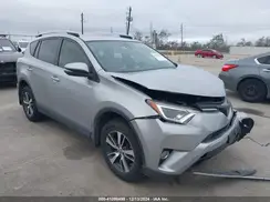 JTMWFREV0JJ203483 2018 TOYOTA RAV 4