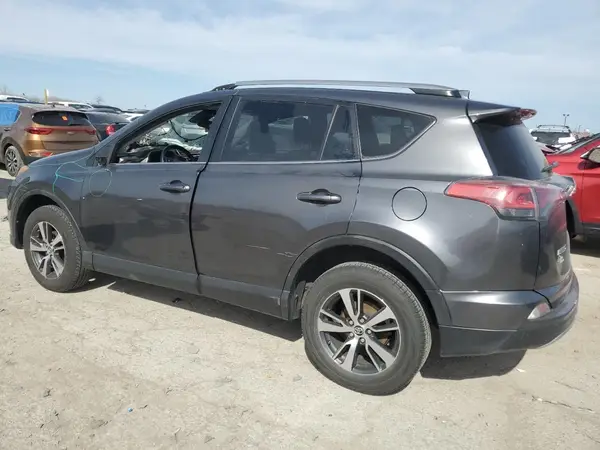 JTMWFREV0JJ207582 2018 TOYOTA RAV 4 - Image 2