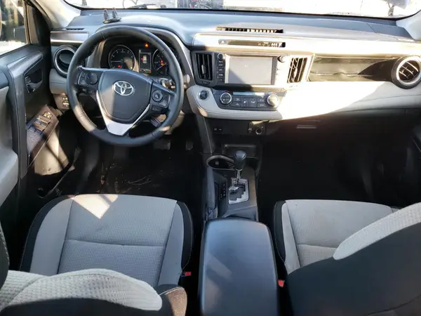 JTMWFREV0JJ741956 2018 TOYOTA RAV 4 - Image 8