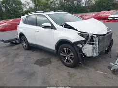 JTMWFREV1HD101425 2017 TOYOTA RAV 4