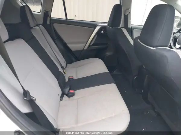 JTMWFREV1HJ101281 2017 TOYOTA RAV 4 - Image 8