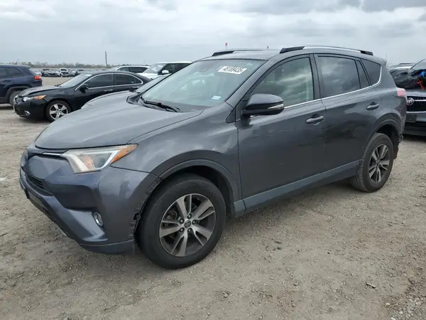 JTMWFREV1HJ109686 2017 TOYOTA RAV 4 - Image 1
