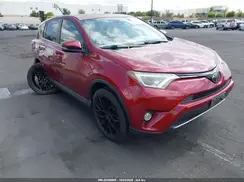JTMWFREV1JD110468 2018 TOYOTA RAV 4
