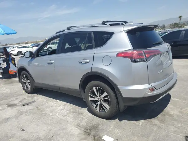 JTMWFREV1JD119879 2018 TOYOTA RAV 4 - Image 2