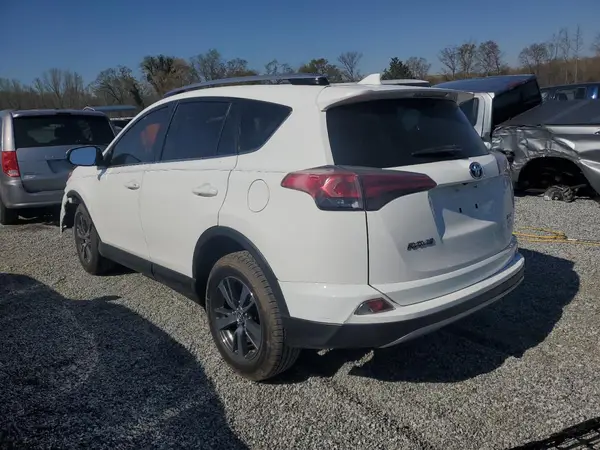 JTMWFREV1JD126296 2018 TOYOTA RAV 4 - Image 2