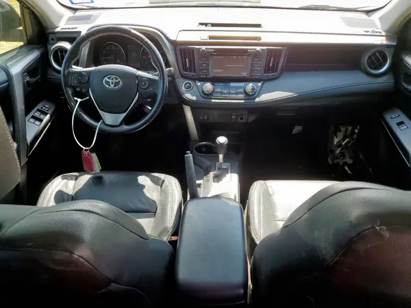 JTMWFREV1JD128081 2018 TOYOTA RAV 4 - Image 8
