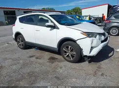 JTMWFREV1JD132809 2018 TOYOTA RAV 4
