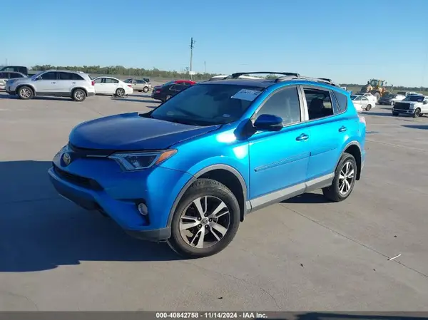 JTMWFREV1JJ152818 2018 TOYOTA RAV 4 - Image 2