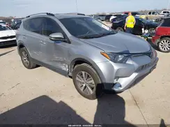 JTMWFREV1JJ177556 2018 TOYOTA RAV 4