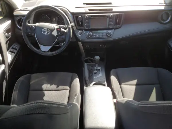 JTMWFREV1JJ186144 2018 TOYOTA RAV 4 - Image 8