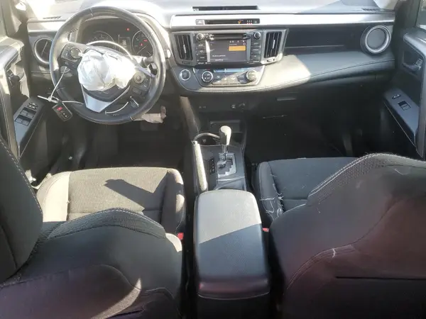 JTMWFREV1JJ740234 2018 TOYOTA RAV 4 - Image 8