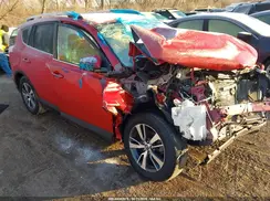 JTMWFREV2GJ061467 2016 TOYOTA RAV 4