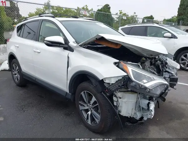 JTMWFREV2GJ092895 2016 TOYOTA RAV 4 - Image 1
