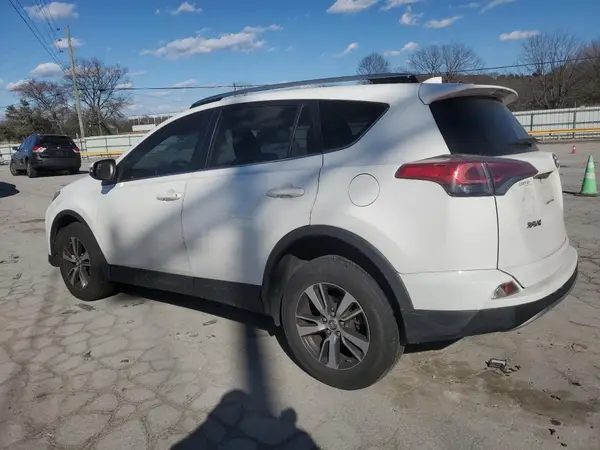 JTMWFREV2HD093450 2017 TOYOTA RAV 4 - Image 2