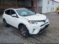 JTMWFREV2HJ130675 2017 TOYOTA RAV 4