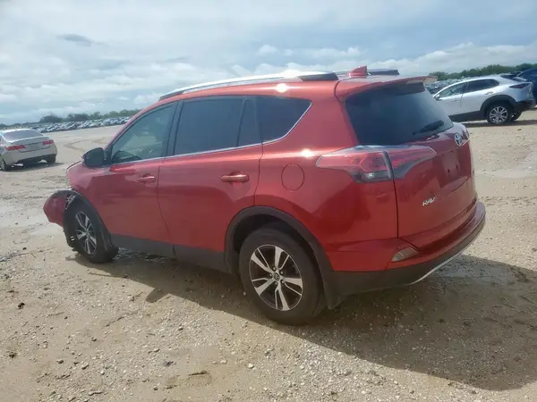 JTMWFREV2HJ130790 2017 TOYOTA RAV 4 - Image 2