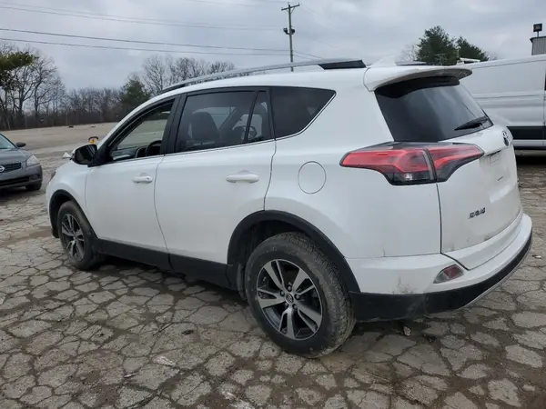 JTMWFREV2JD108986 2018 TOYOTA RAV 4 - Image 2