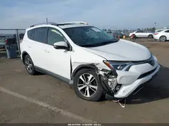 JTMWFREV2JD114514 2018 TOYOTA RAV 4