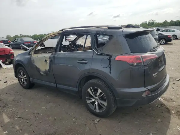 JTMWFREV2JD125190 2018 TOYOTA RAV 4 - Image 2