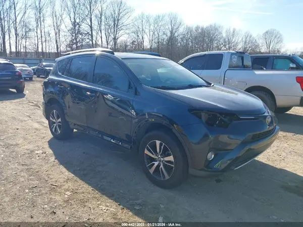 JTMWFREV2JD131488 2018 TOYOTA RAV 4 - Image 1