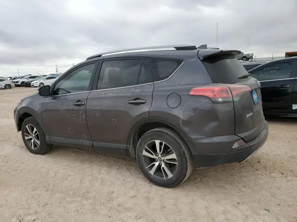 JTMWFREV2JJ162418 2018 TOYOTA RAV 4 - Image 2