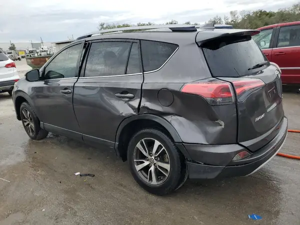JTMWFREV2JJ163875 2018 TOYOTA RAV 4 - Image 2