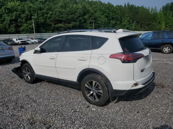 JTMWFREV2JJ188713 2018 TOYOTA RAV 4 - Image 2