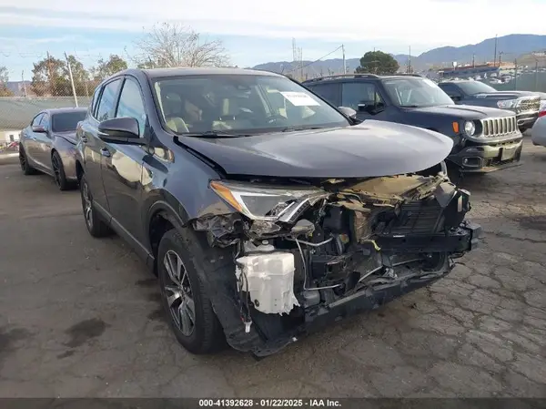 JTMWFREV2JJ201542 2018 TOYOTA RAV 4 - Image 1