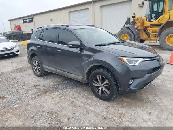 JTMWFREV2JJ203016 2018 TOYOTA RAV 4 - Image 1
