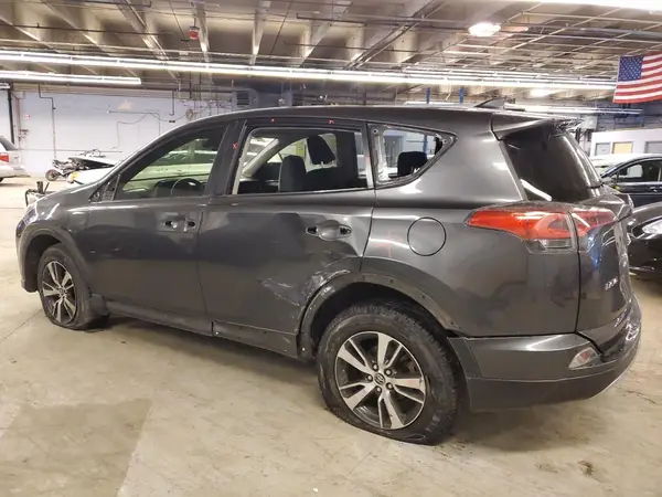 JTMWFREV2JJ729534 2018 TOYOTA RAV 4 - Image 2